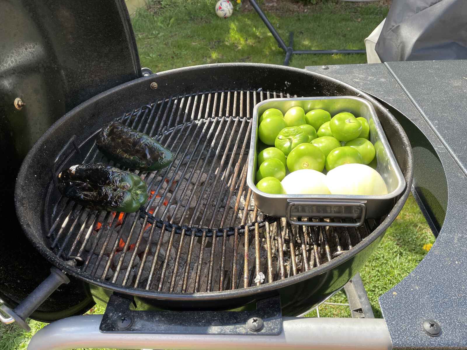 veggies on a grill